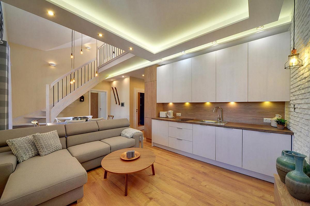 Dolina Wikingow 2-Poziomowy Apartament W Norweskiej Dolinie Z Dwoma Balkonami I Dostepem Do Strefy Wellness 스클라르스카포렘바 외부 사진